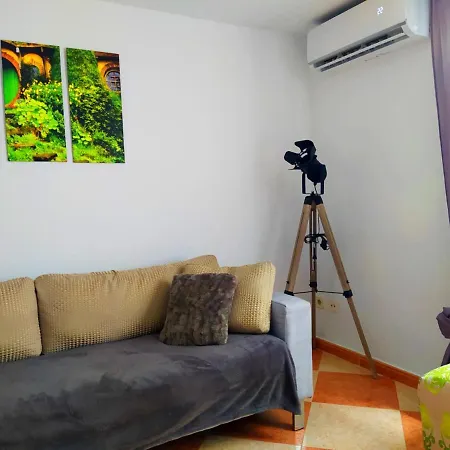 Movie Stars Apartment, *